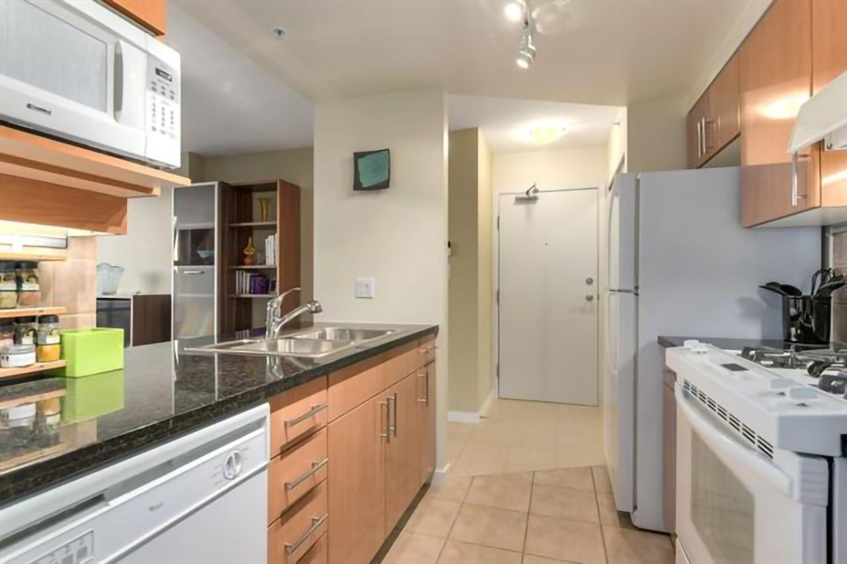 3205 - 193 Aquarius Mews, Vancouver 13