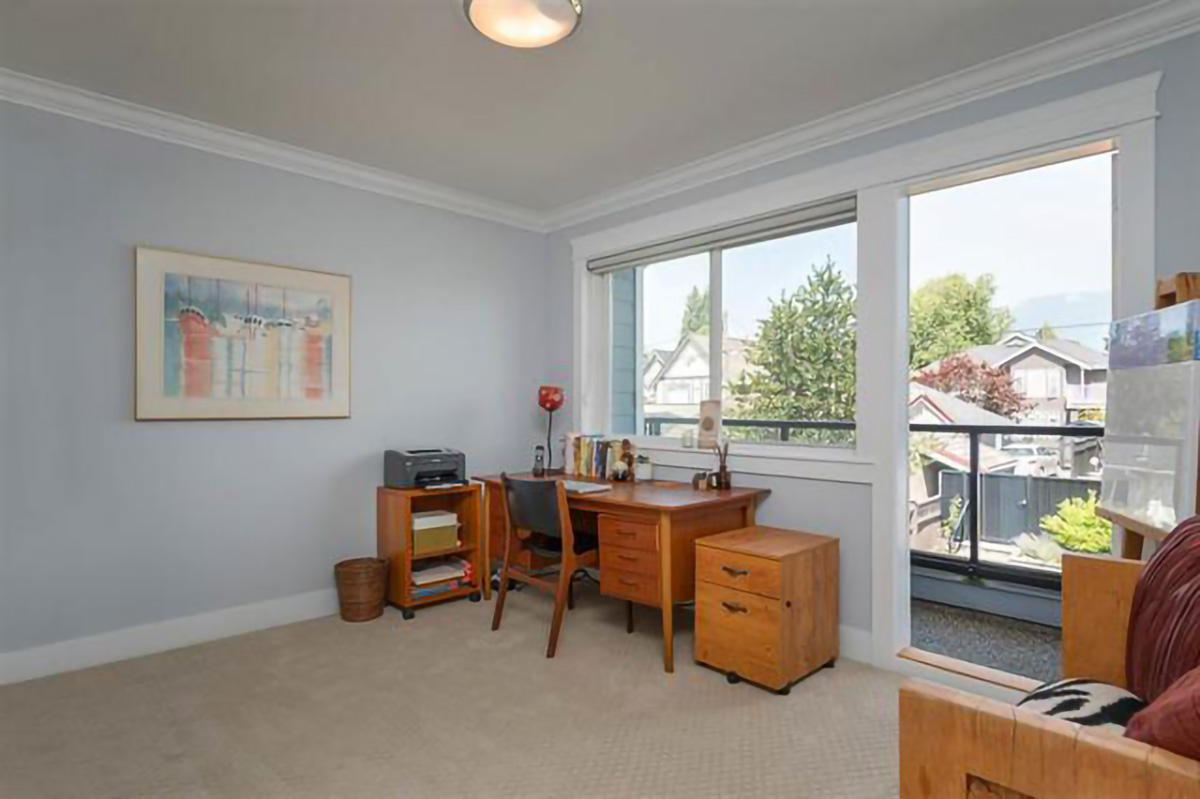 316 E 11th St, North Vancouver 13