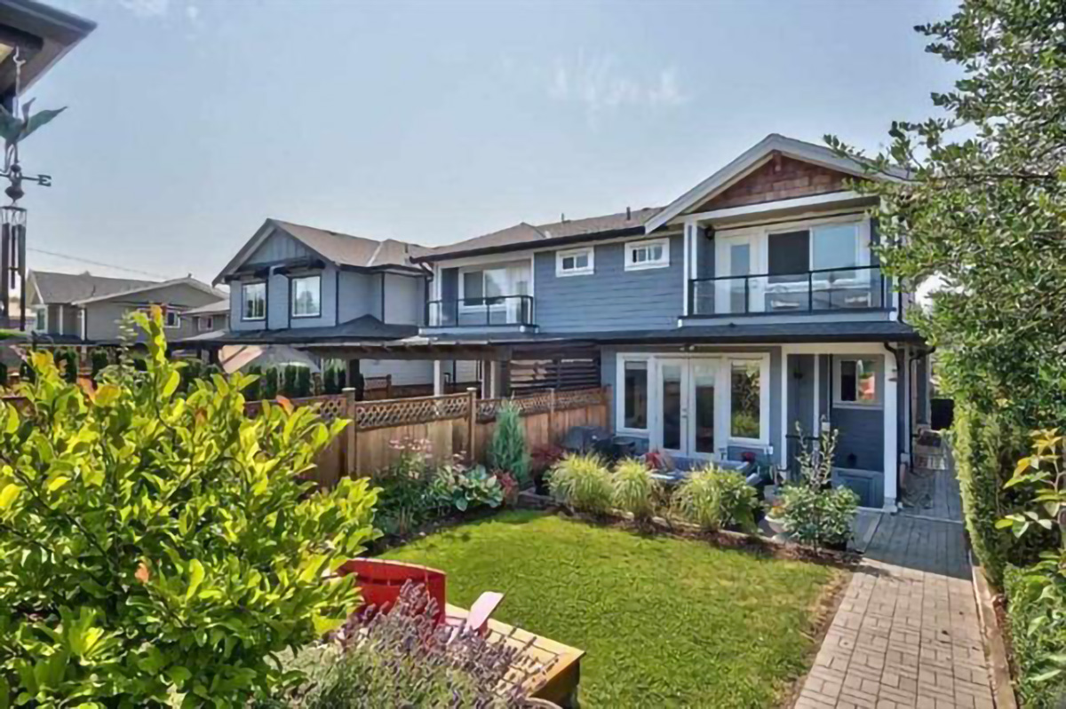 316 E 11th St, North Vancouver 19