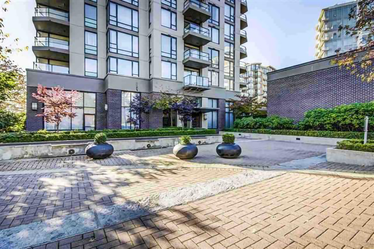 #1006 - 151 W 2nd St, North Vancouver 11