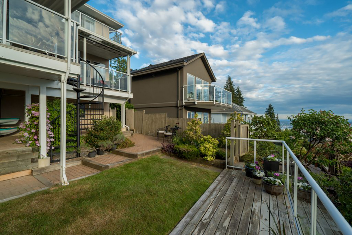 4275 St. Georges Ave, Upper Lonsdale, North Vancouver 12