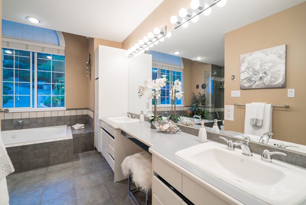 4275 St. Georges Ave, Upper Lonsdale, North Vancouver 29