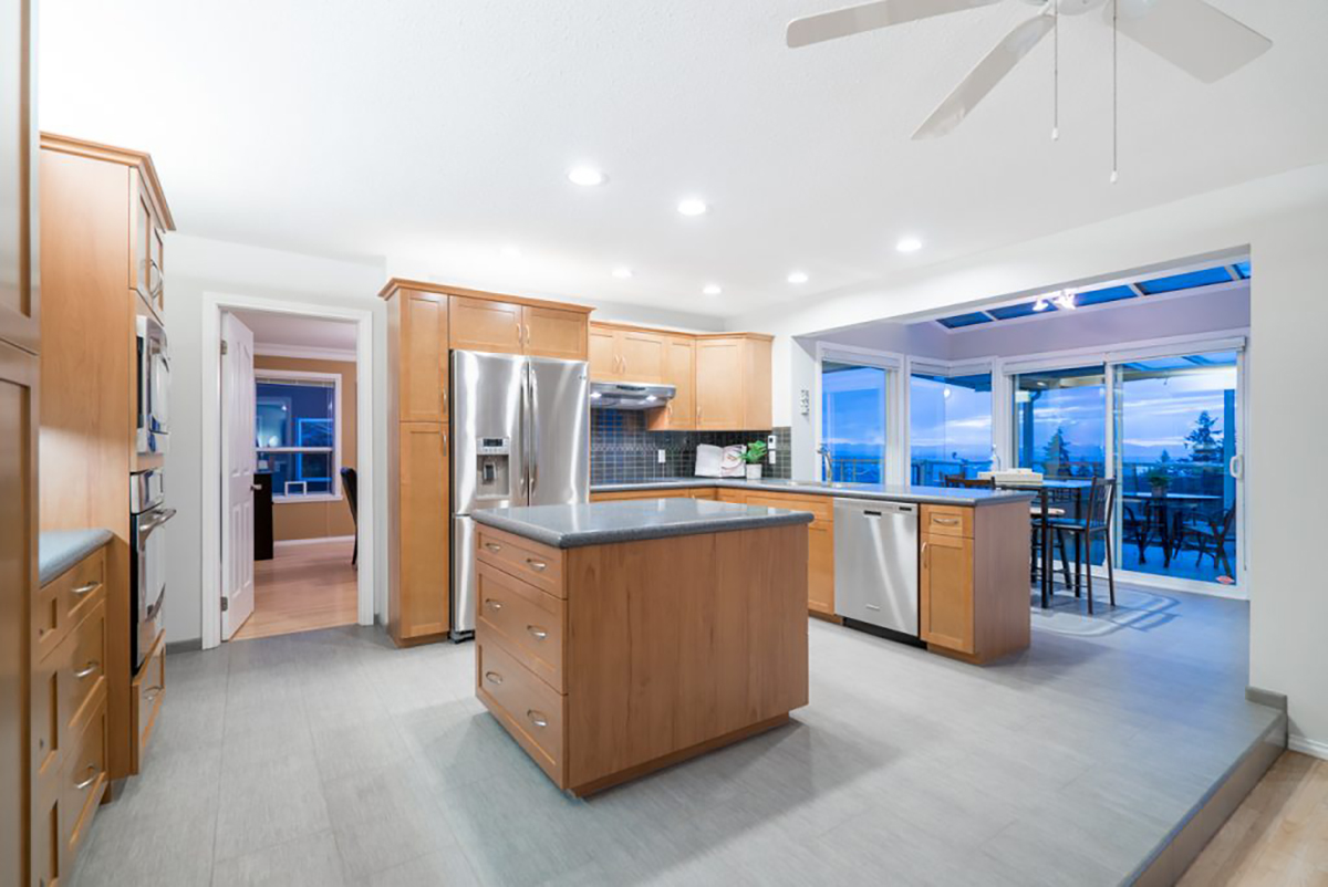 4275 St. Georges Ave, Upper Lonsdale, North Vancouver 38