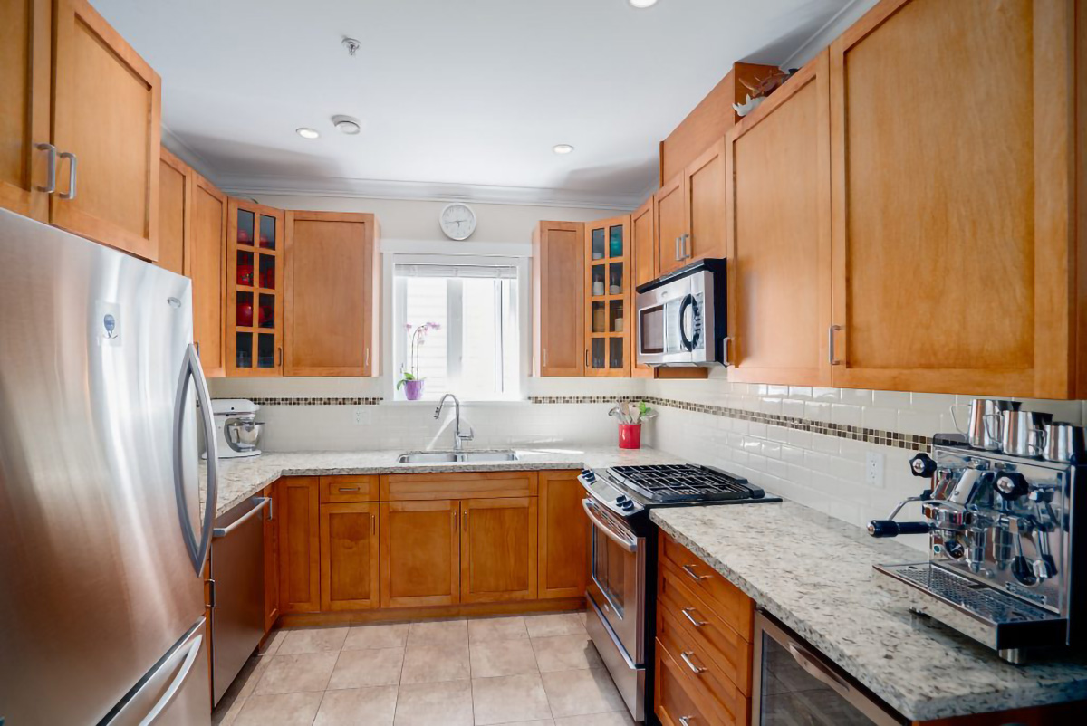 2081 E 2nd Ave, Vancouver 7