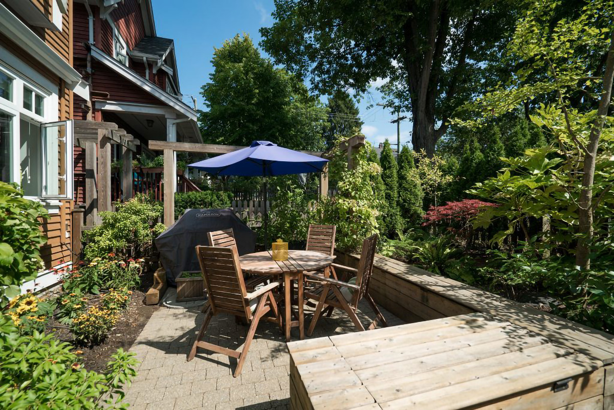 2081 E 2nd Ave, Vancouver 9