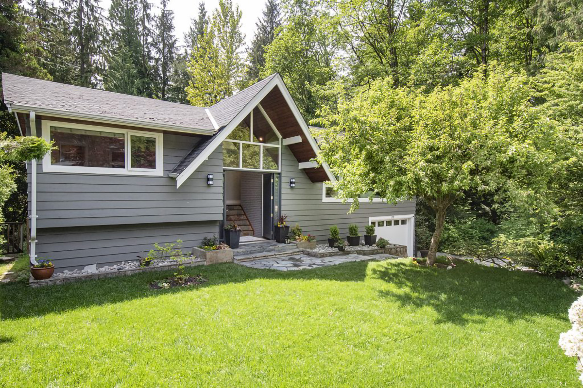 979 Prospect Ave, North Vancouver 3