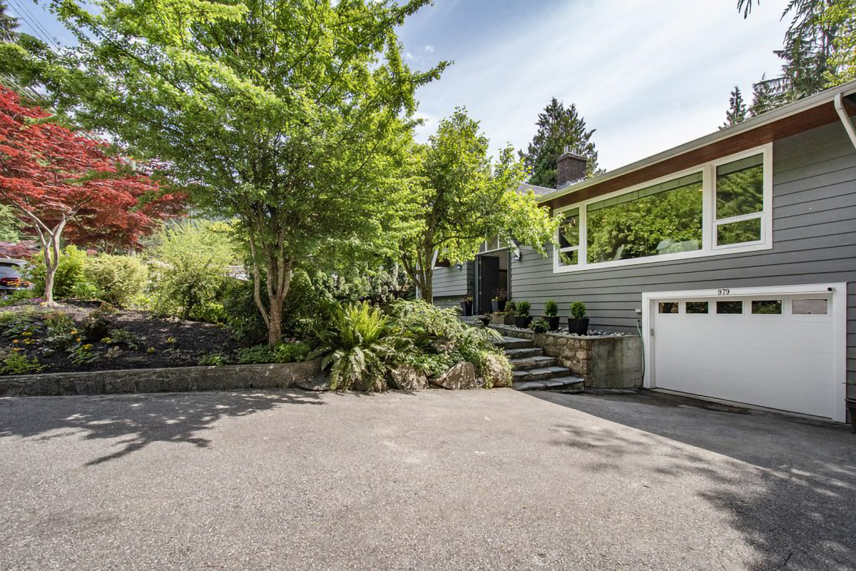 979 Prospect Ave, North Vancouver 5