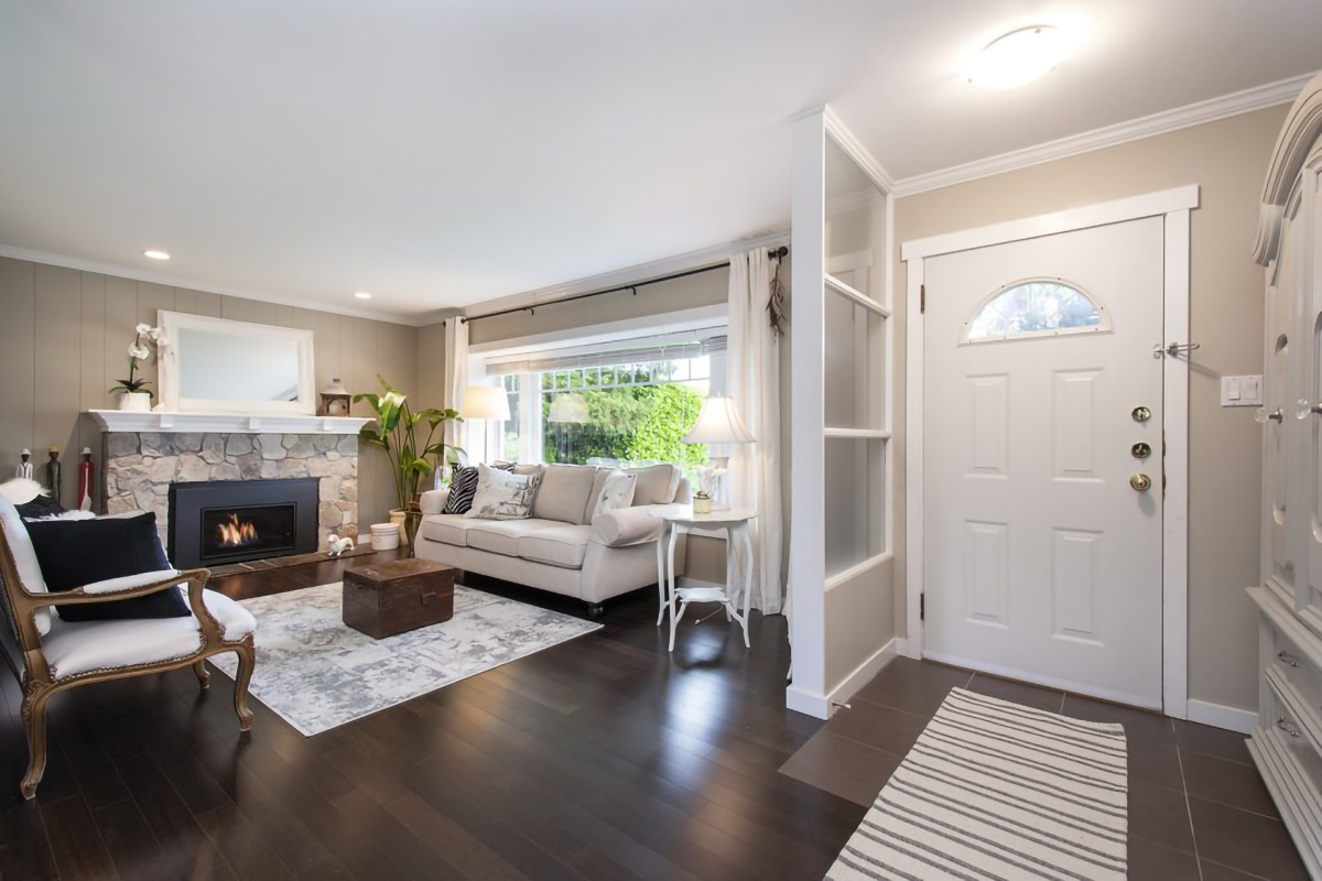 1240 Pinewood Crescent, North Vancouver 8