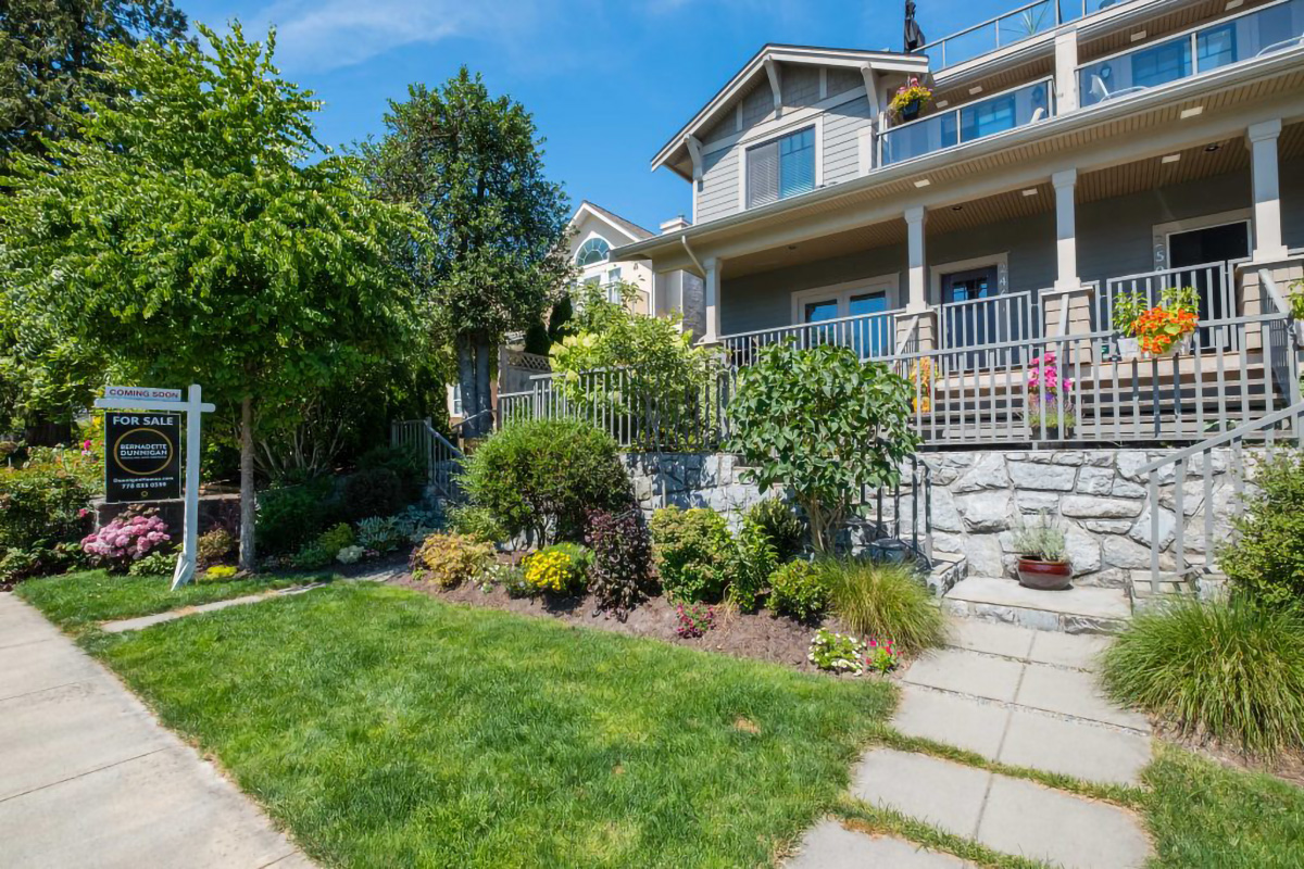 248 E 6th Street, North Vancouver 3