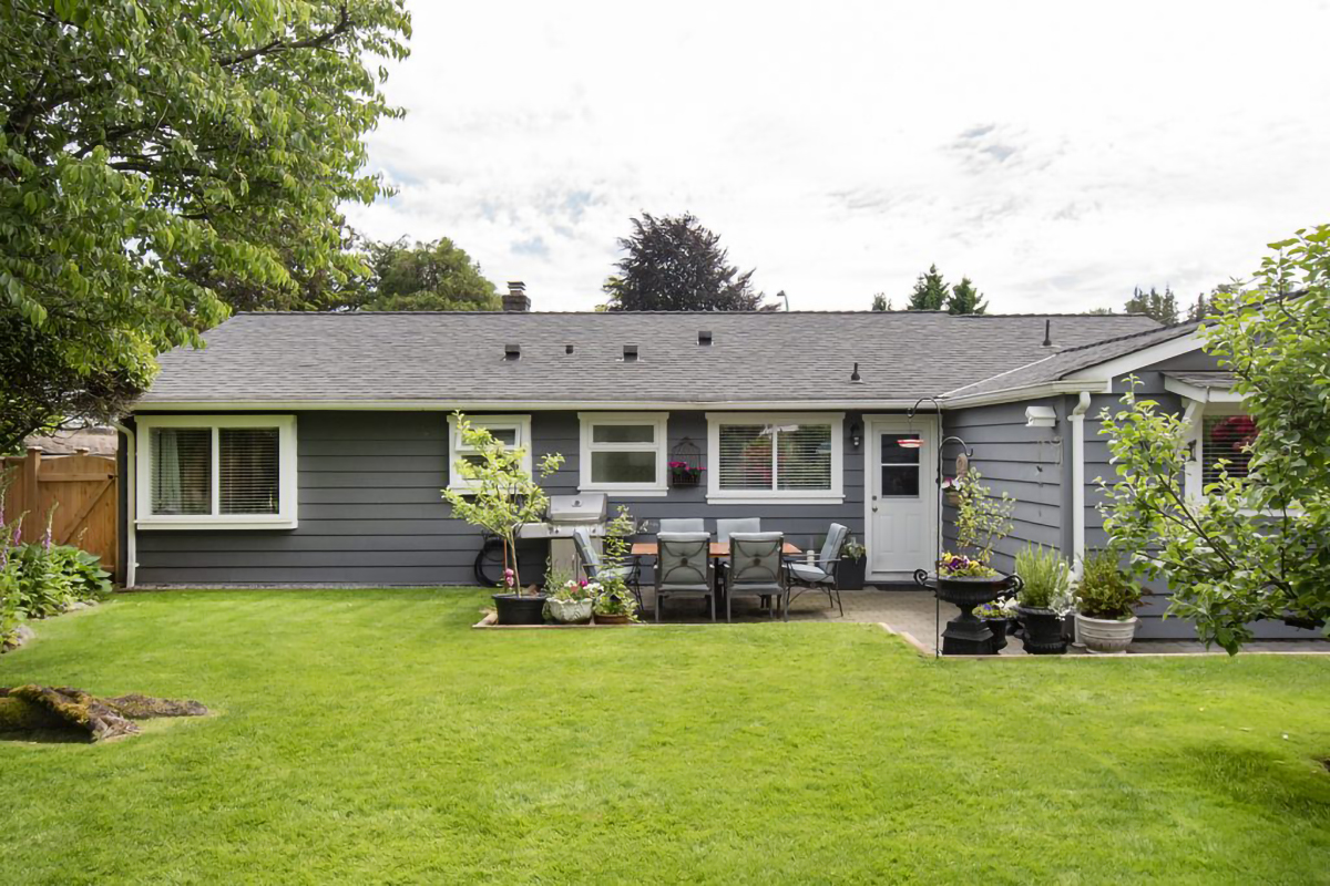 1240 Pinewood Crescent, North Vancouver 17