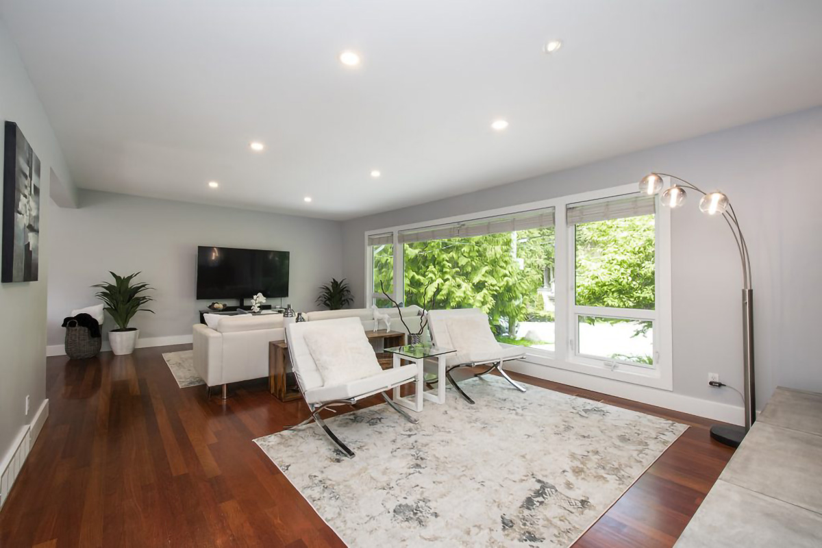979 Prospect Ave, North Vancouver 11
