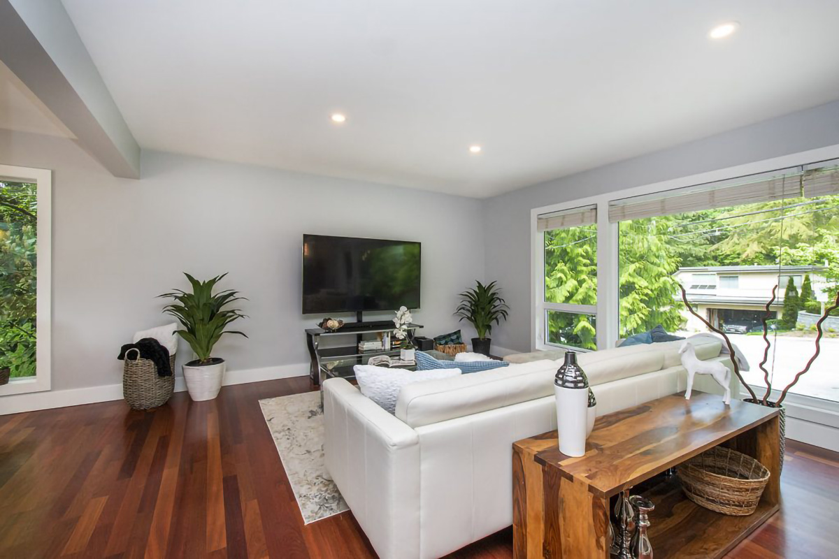 979 Prospect Ave, North Vancouver 12