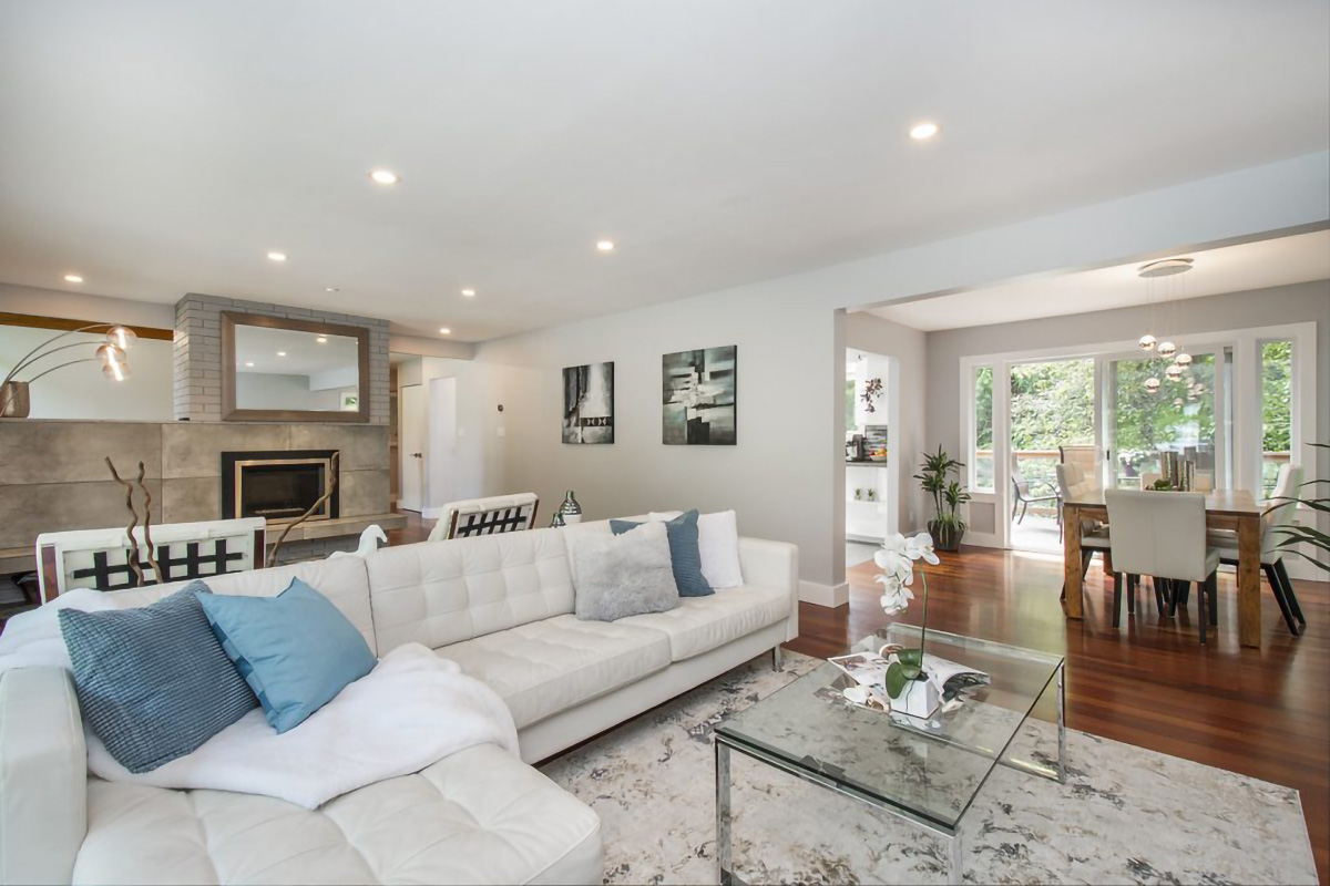 979 Prospect Ave, North Vancouver 14