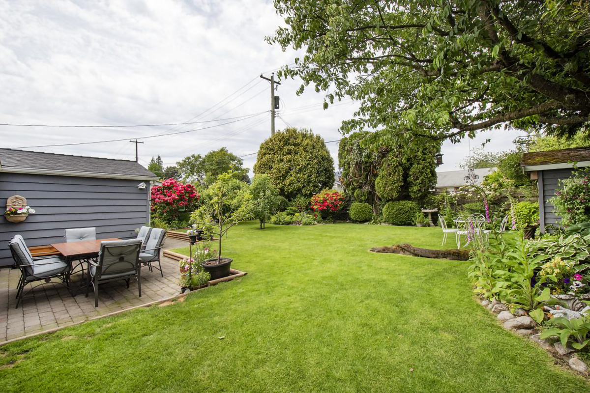 1240 Pinewood Crescent, North Vancouver 25