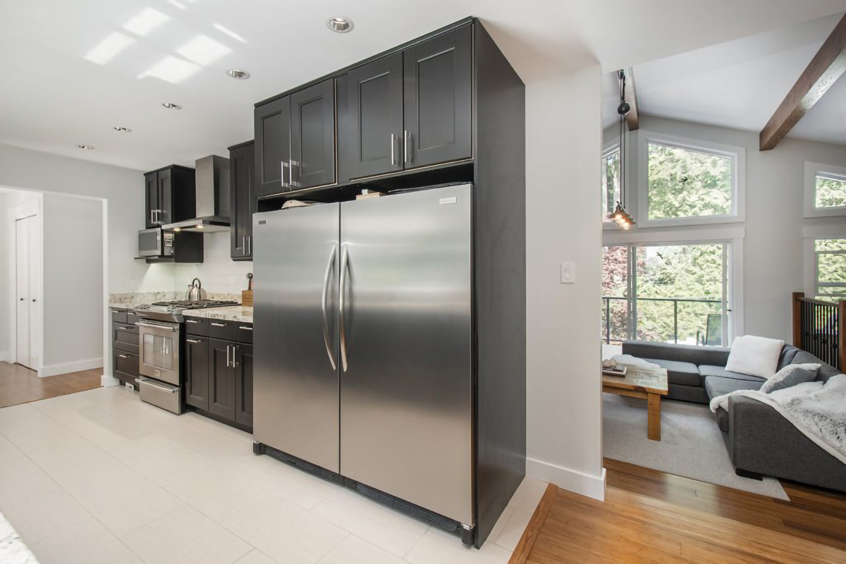 2092 Riverside Drive, North Vancouver 19