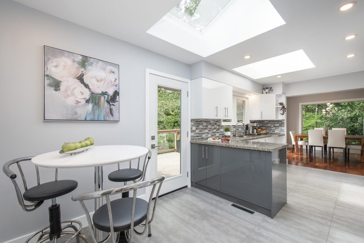 979 Prospect Ave, North Vancouver 23