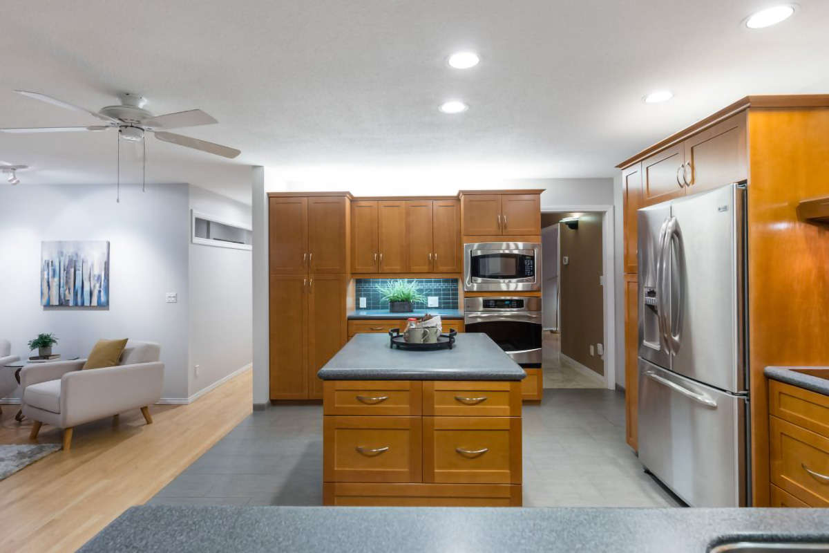 4275 St. Georges Ave, North Vancouver 25