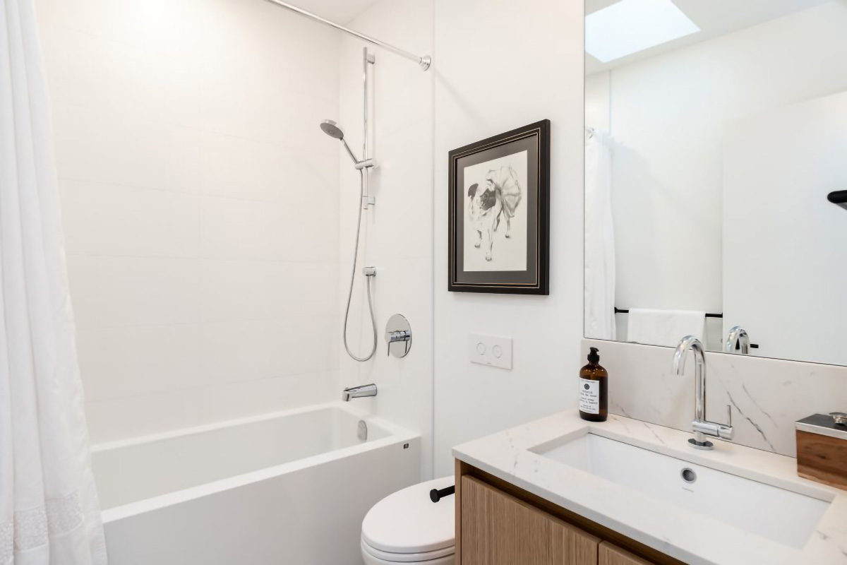 1032 Beaufort Road, North Vancouver 23