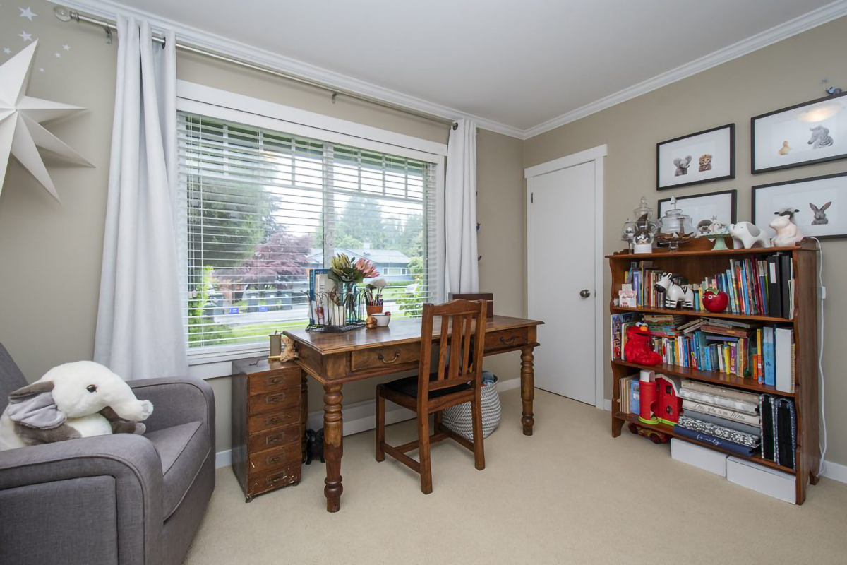 1240 Pinewood Crescent, North Vancouver 39