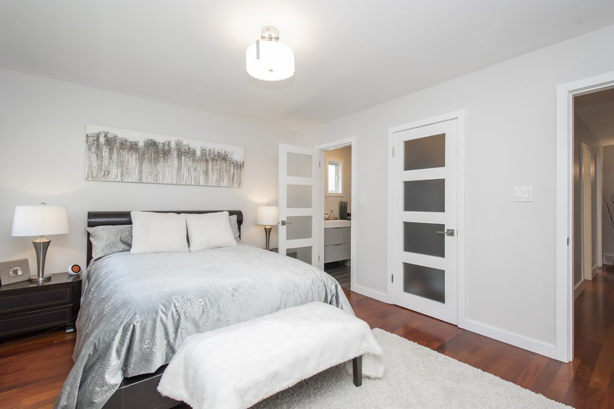 979 Prospect Ave, North Vancouver 26