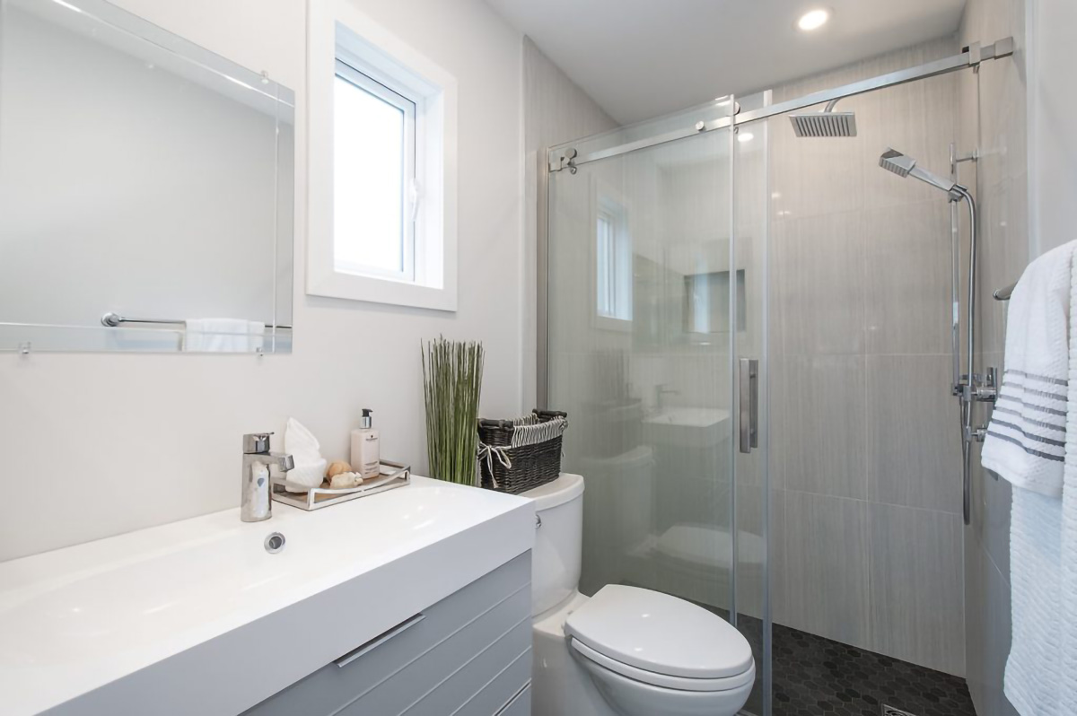979 Prospect Ave, North Vancouver 27