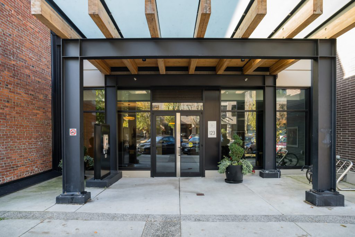 #203 - 123 W 1st St, North Vancouver 2