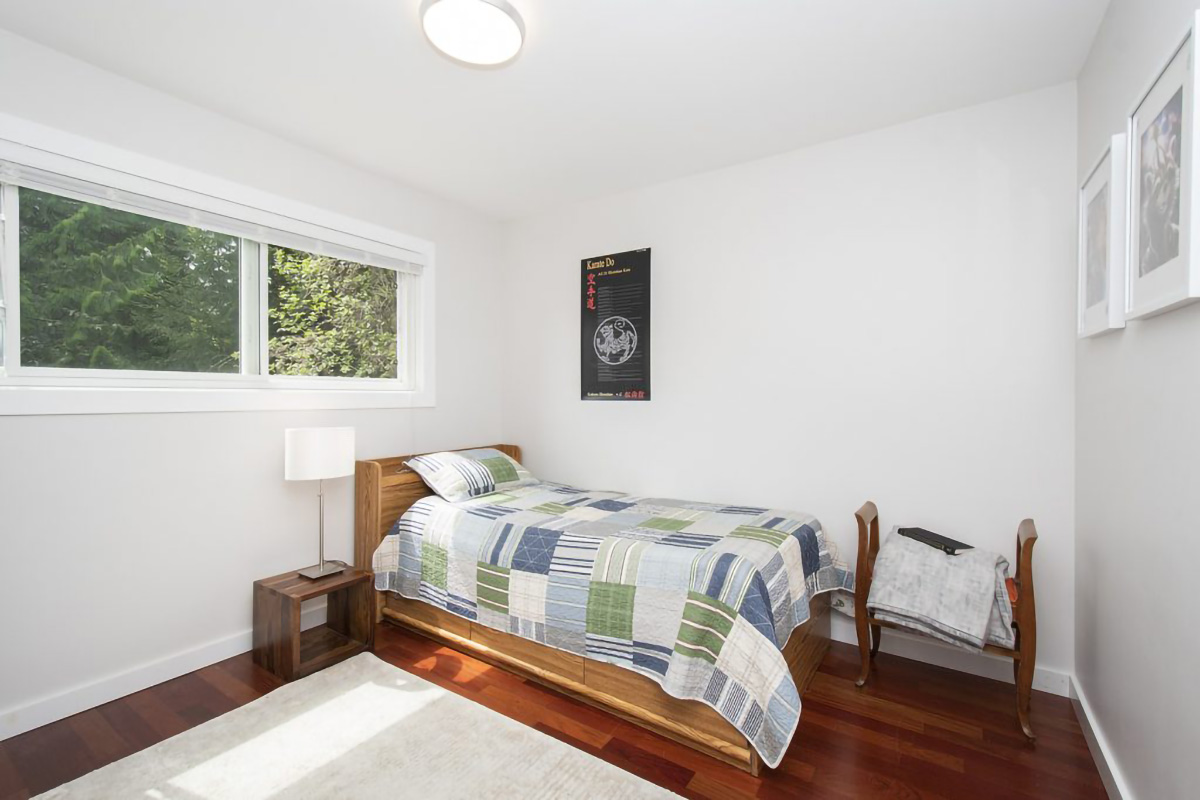 979 Prospect Ave, North Vancouver 31