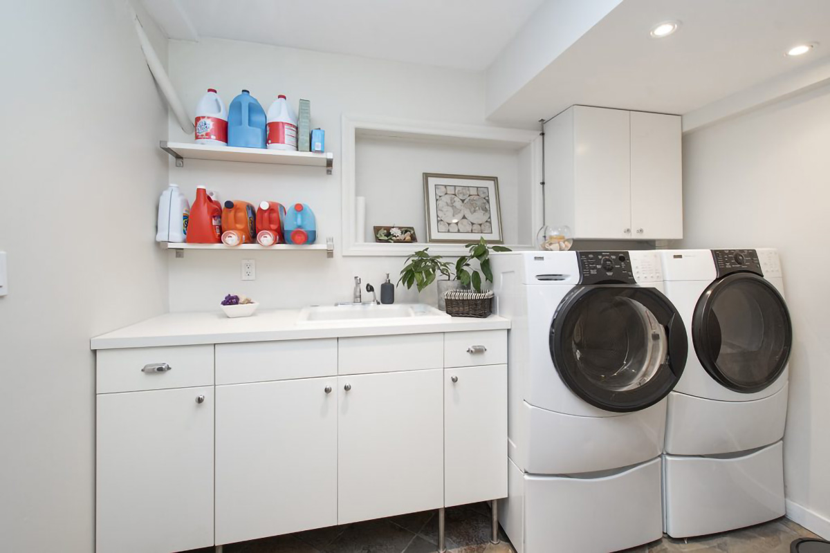 979 Prospect Ave, North Vancouver 33