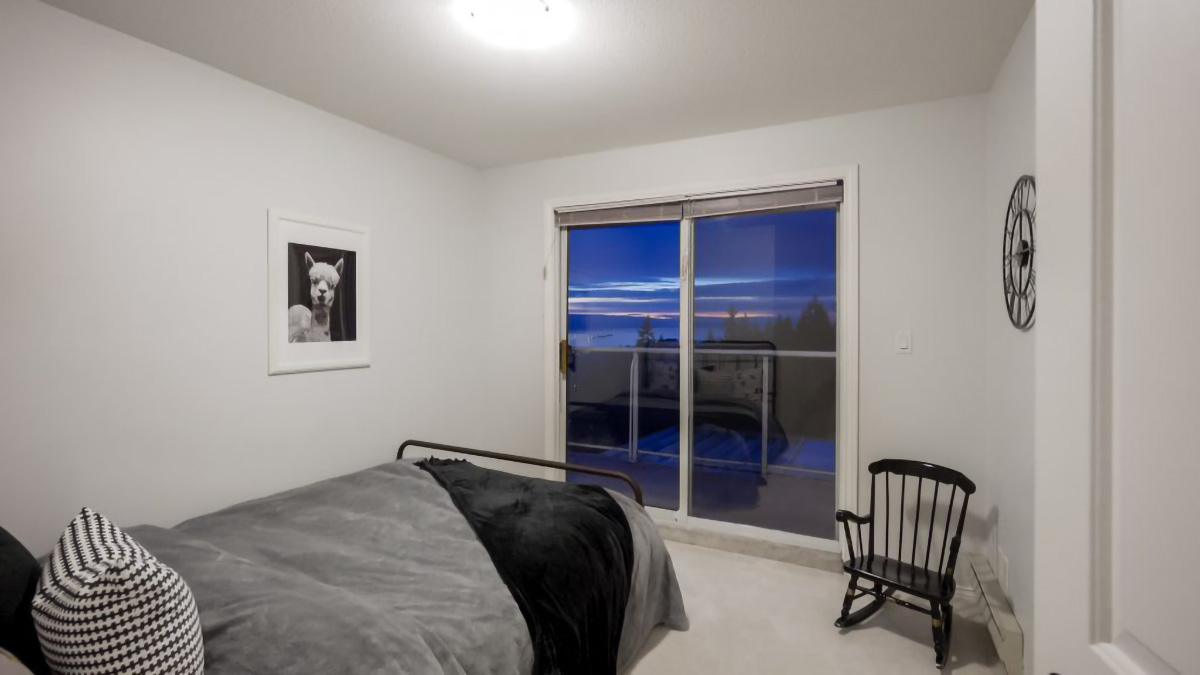 4275 St. Georges Ave, North Vancouver 36