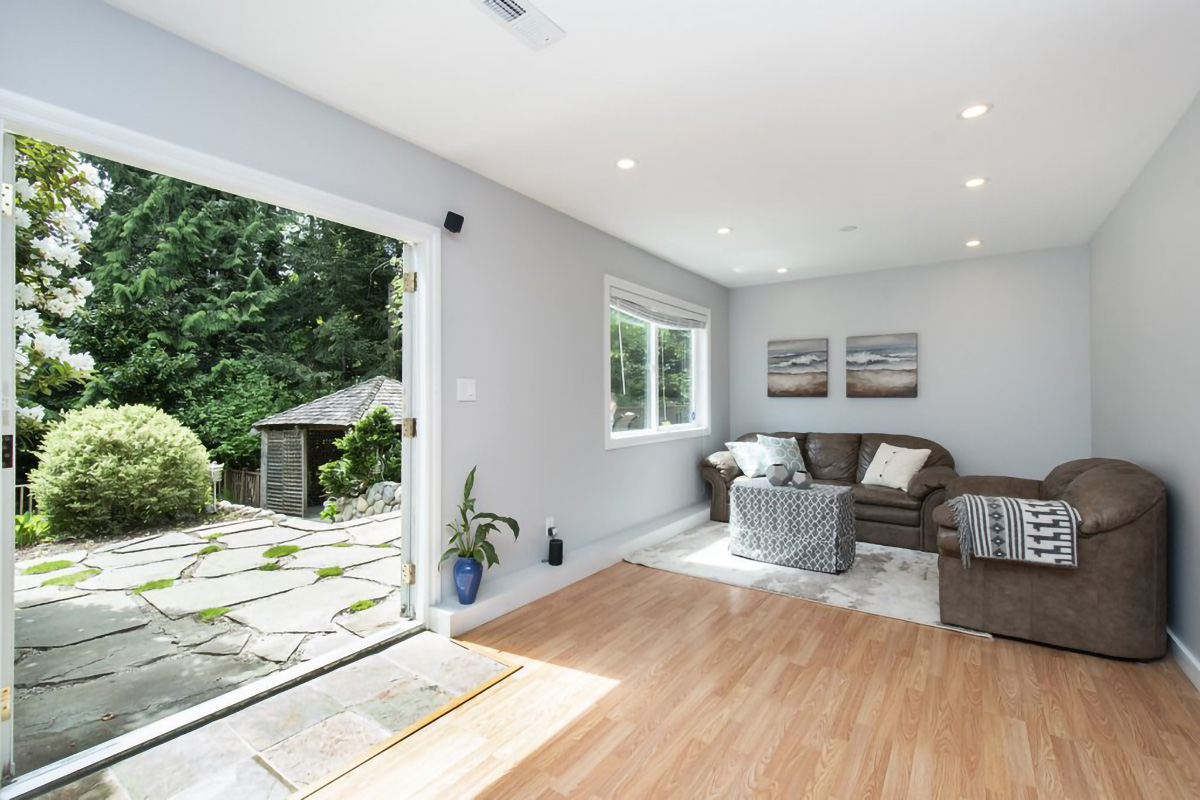 979 Prospect Ave, North Vancouver 37