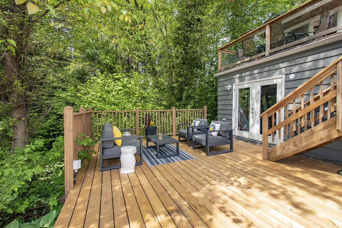 979 Prospect Ave, North Vancouver 38