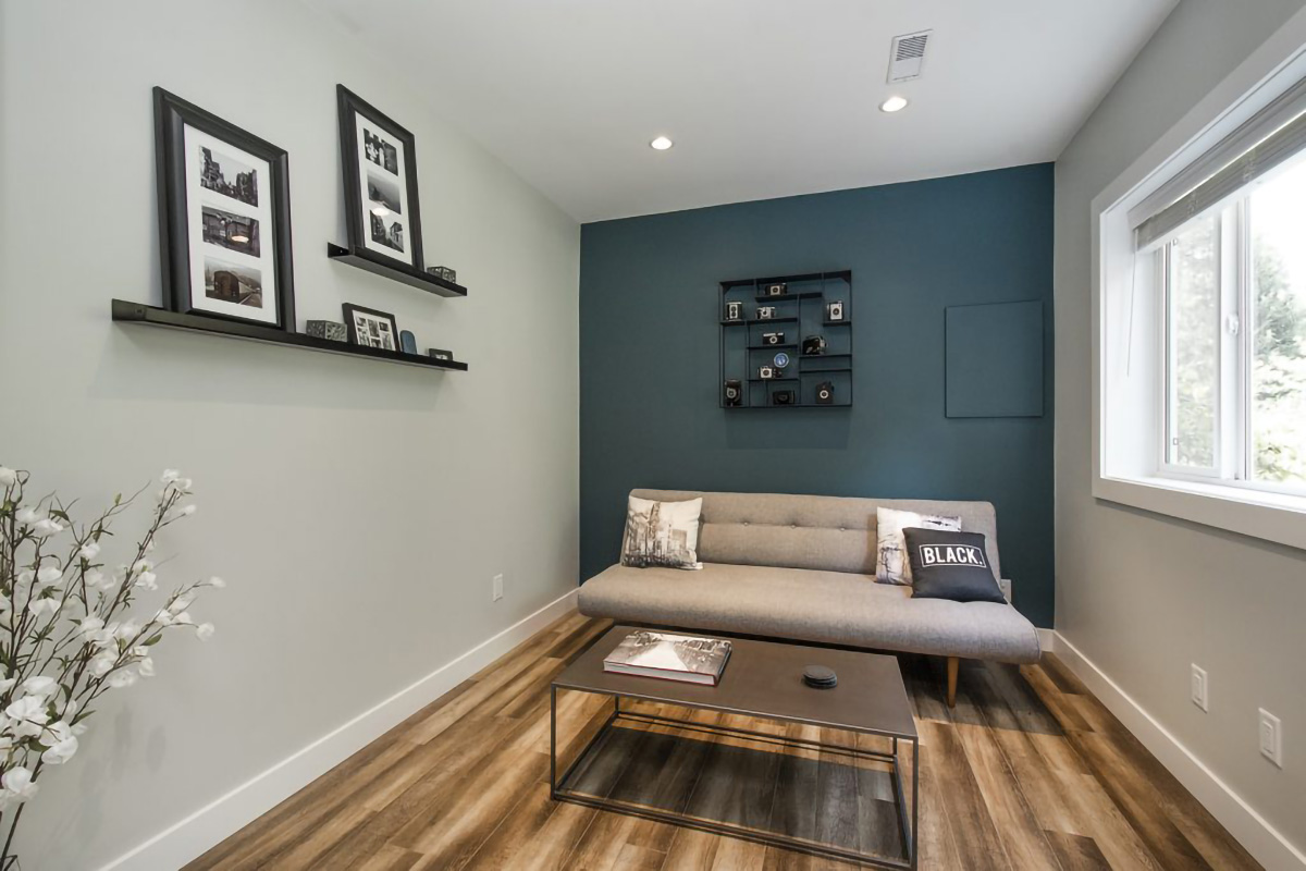 2092 Riverside Drive, North Vancouver 38