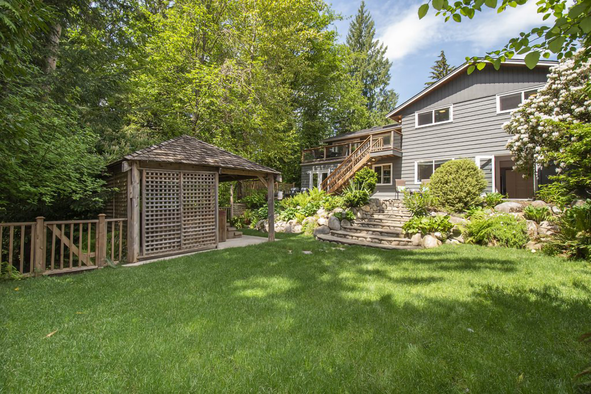 979 Prospect Ave, North Vancouver 43