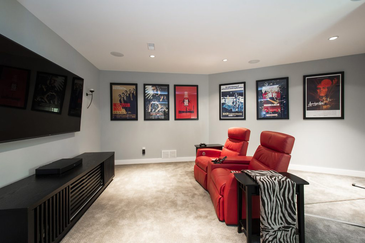 2092 Riverside Drive, North Vancouver 42