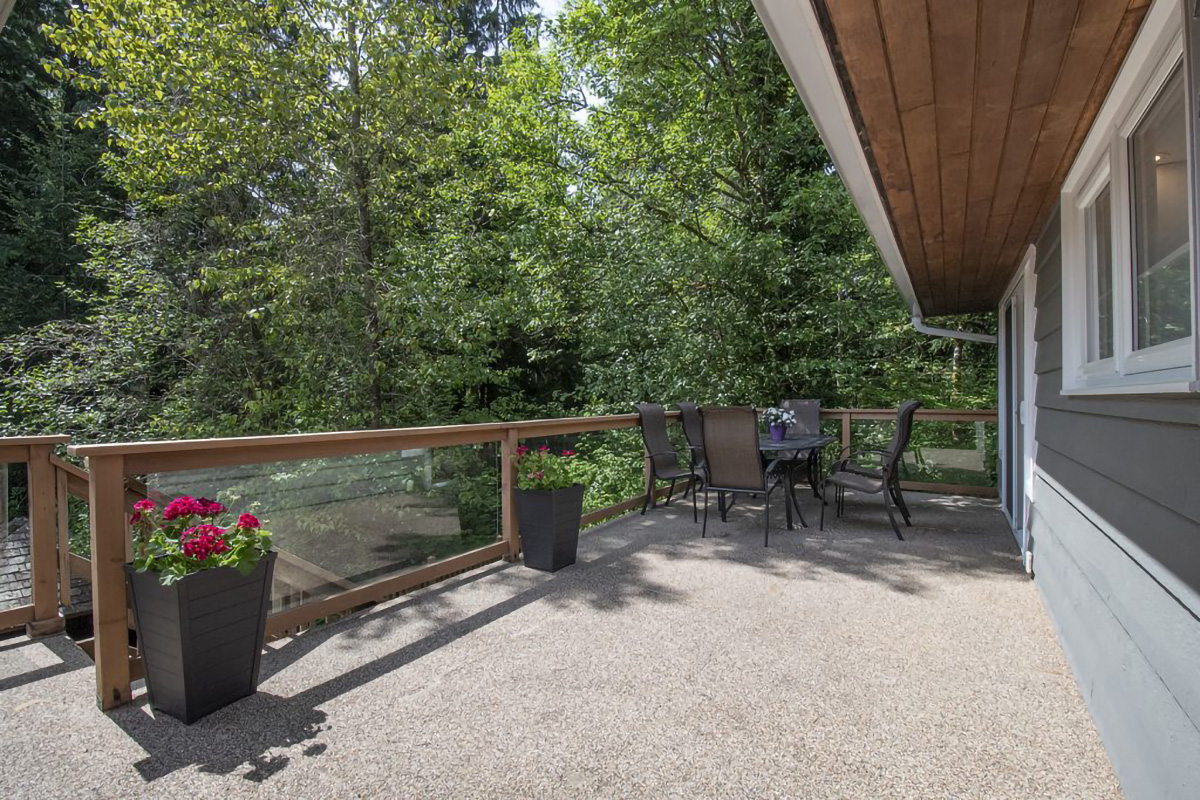 979 Prospect Ave, North Vancouver 47