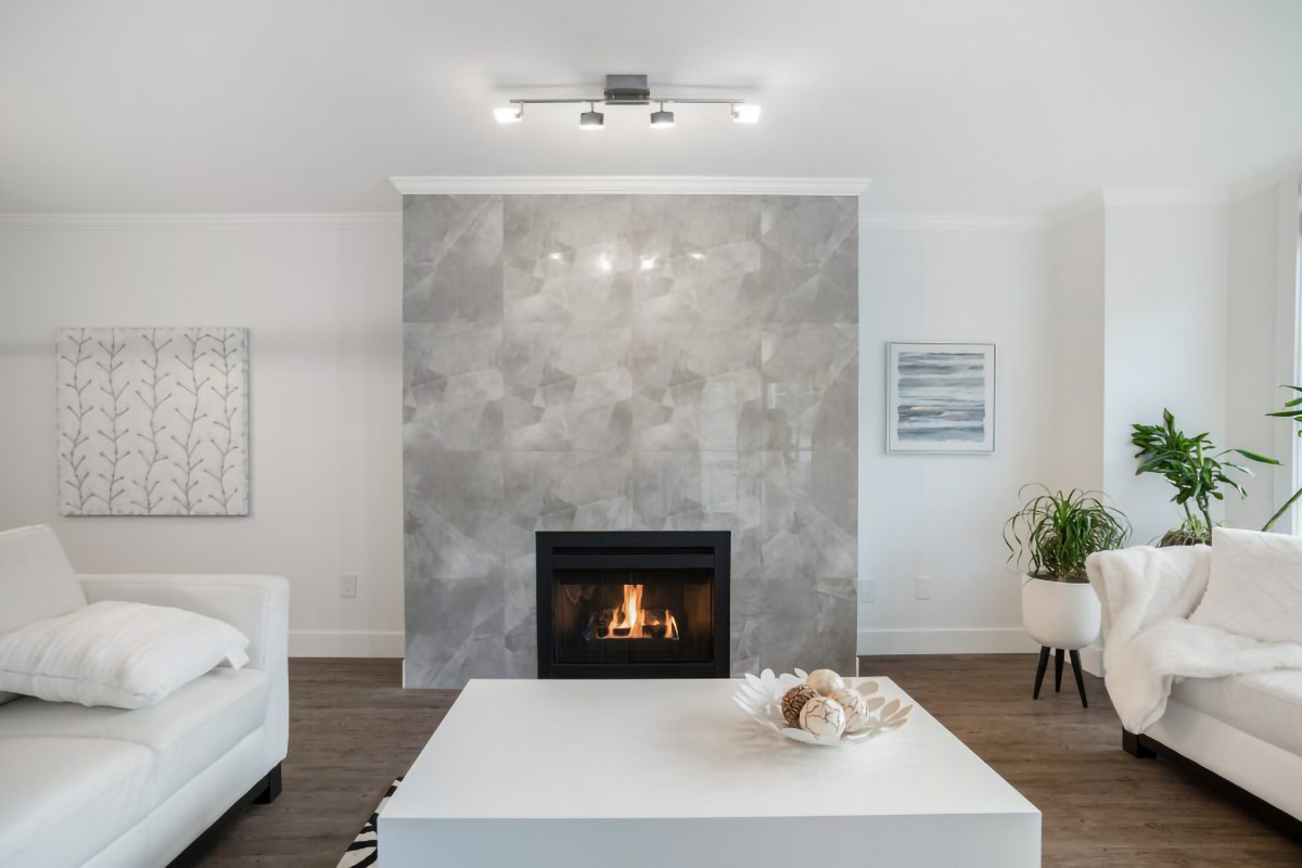 #201 - 3383 Capilano Crescent, North Vancouver 3