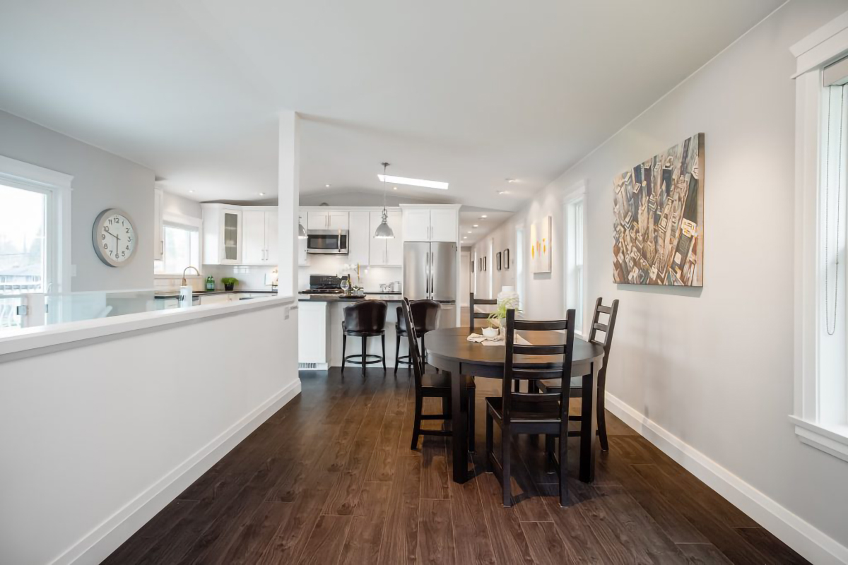 2616 Jones Ave, North Vancouver 11