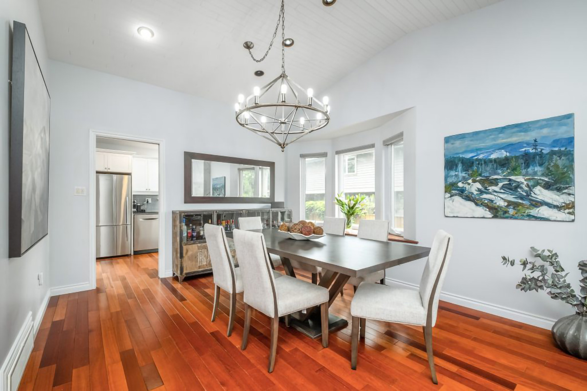 2545 Edgemont Blvd, North Vancouver 18