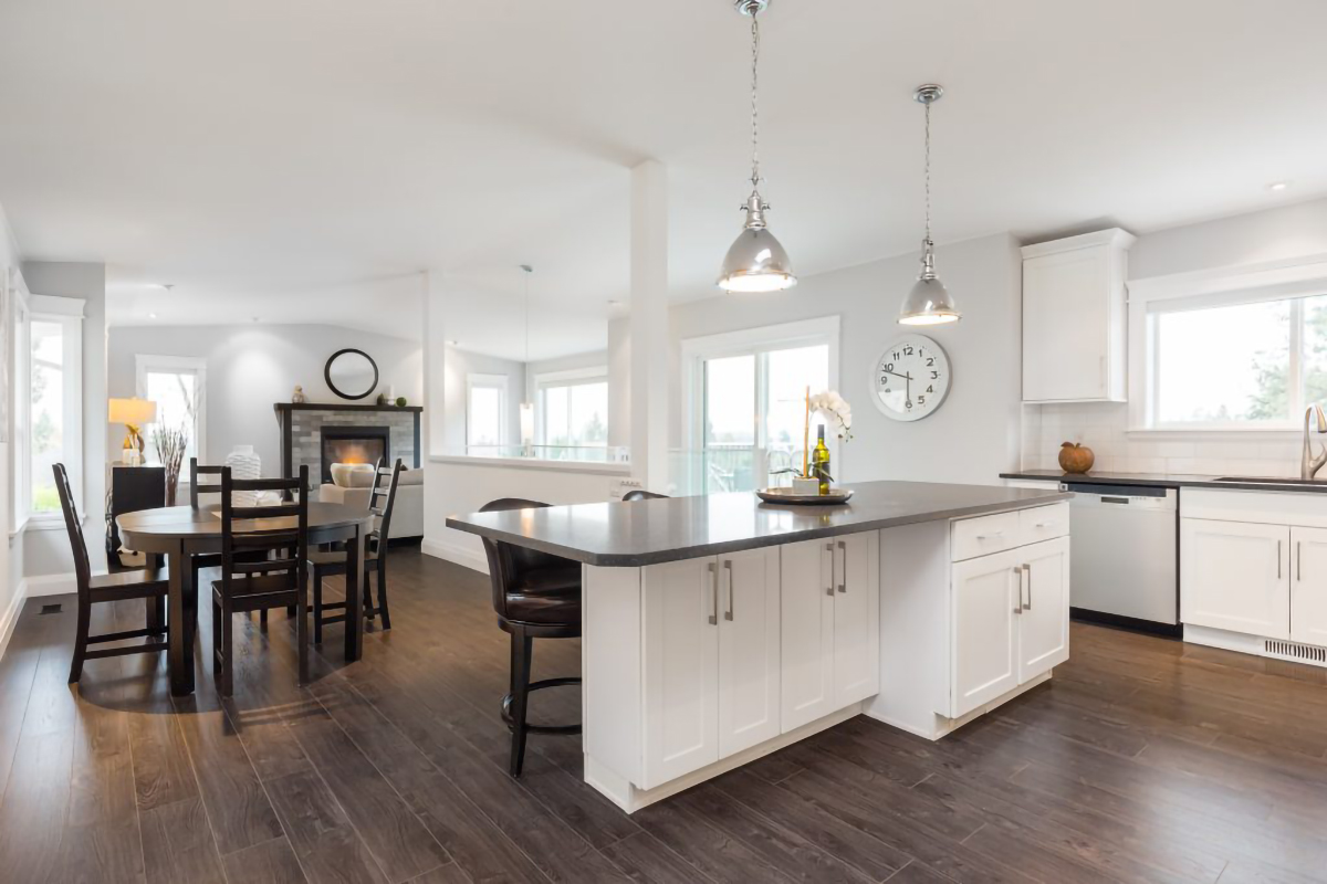 2616 Jones Ave, North Vancouver 15