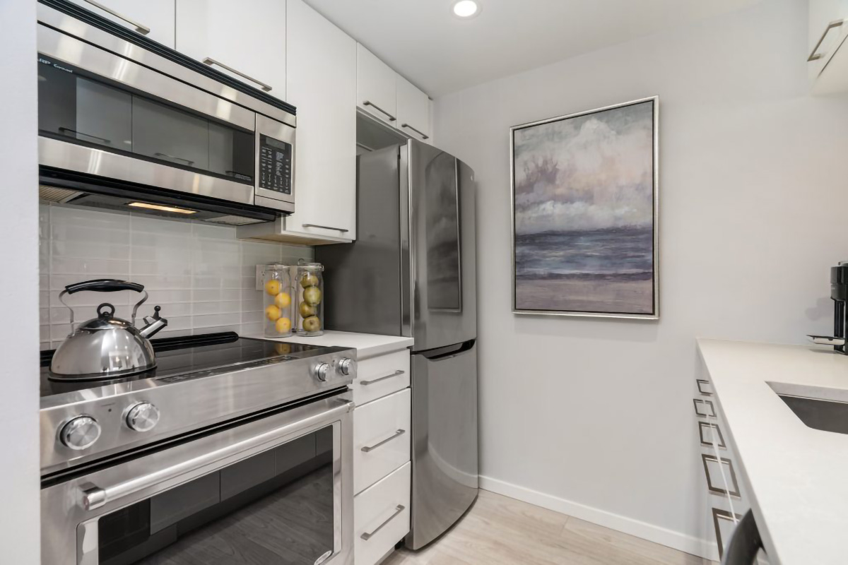 #1003 - 150 E 15th St, North Vancouver 18