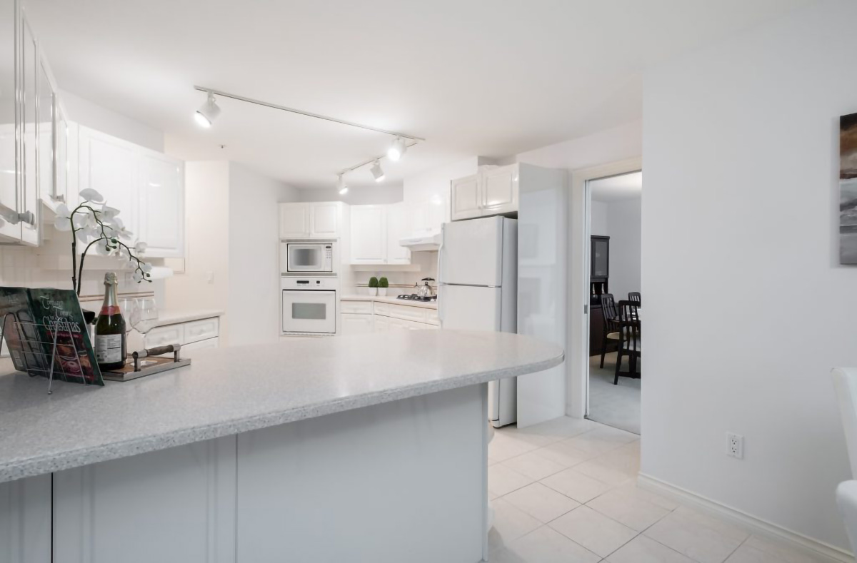 #203 - 3200 Capilano Crescent, North Vancouver 21