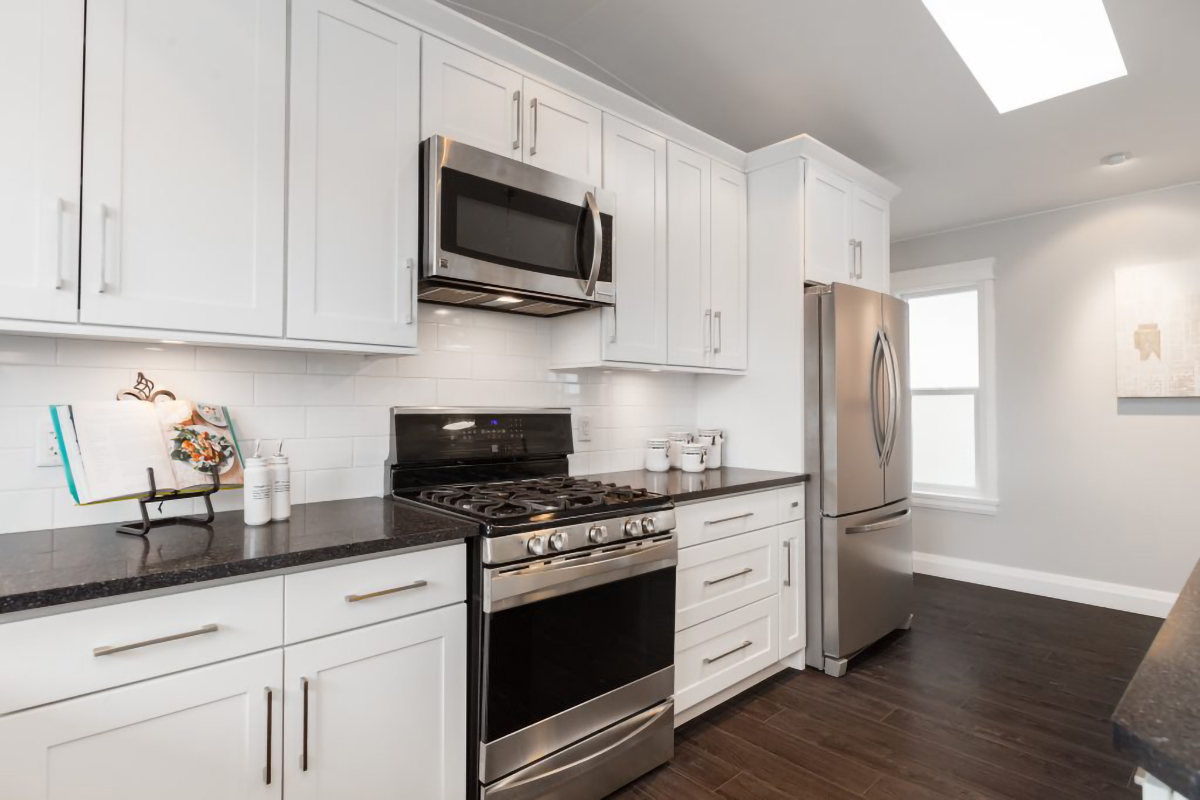 2616 Jones Ave, North Vancouver 20
