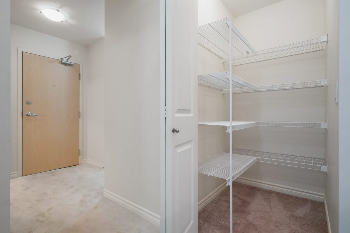 204 - 3151 Connaught Crescent, North Vancouver 25