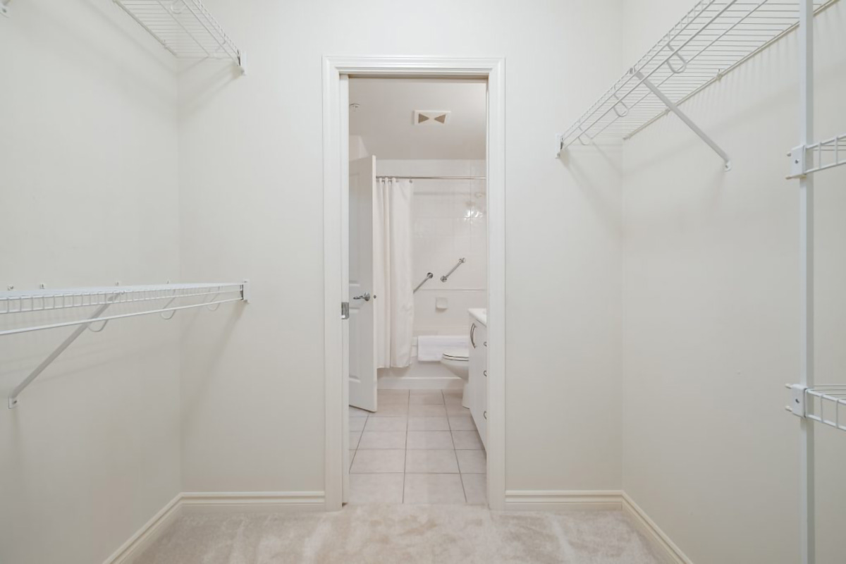 204 - 3151 Connaught Crescent, North Vancouver 26