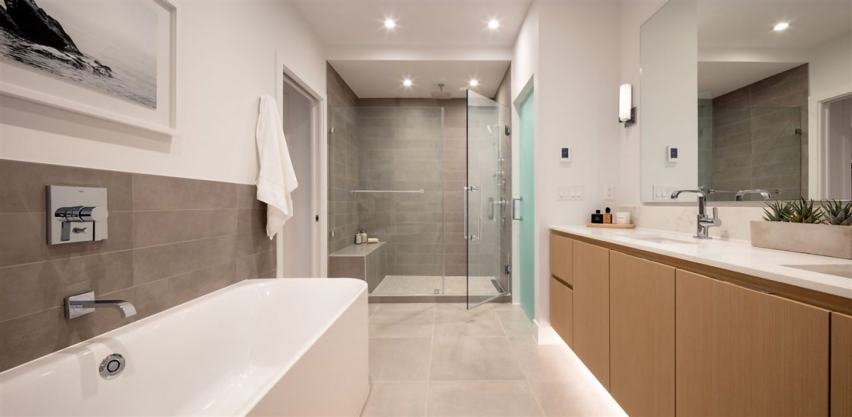 452 E 5th St, North Vancouver 10