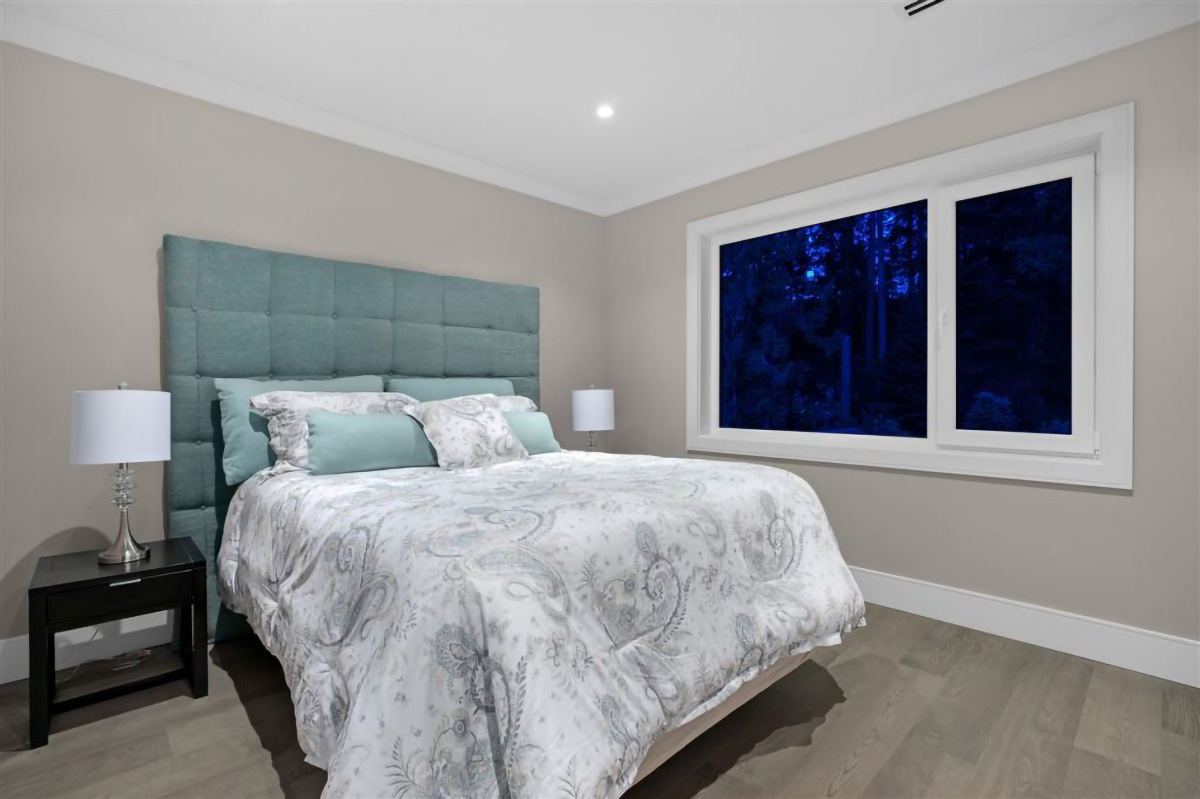 968 Prospect Ave, North Vancouver 18