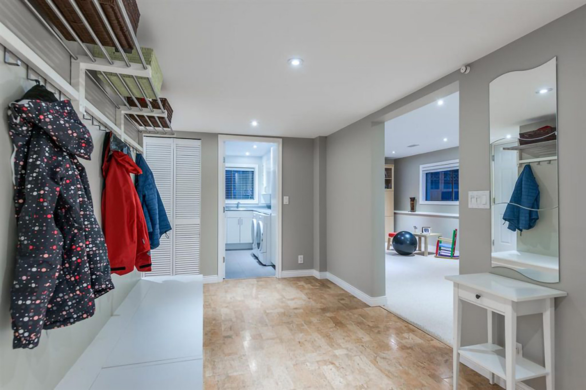 3365 Upton Road, North Vancouver 12