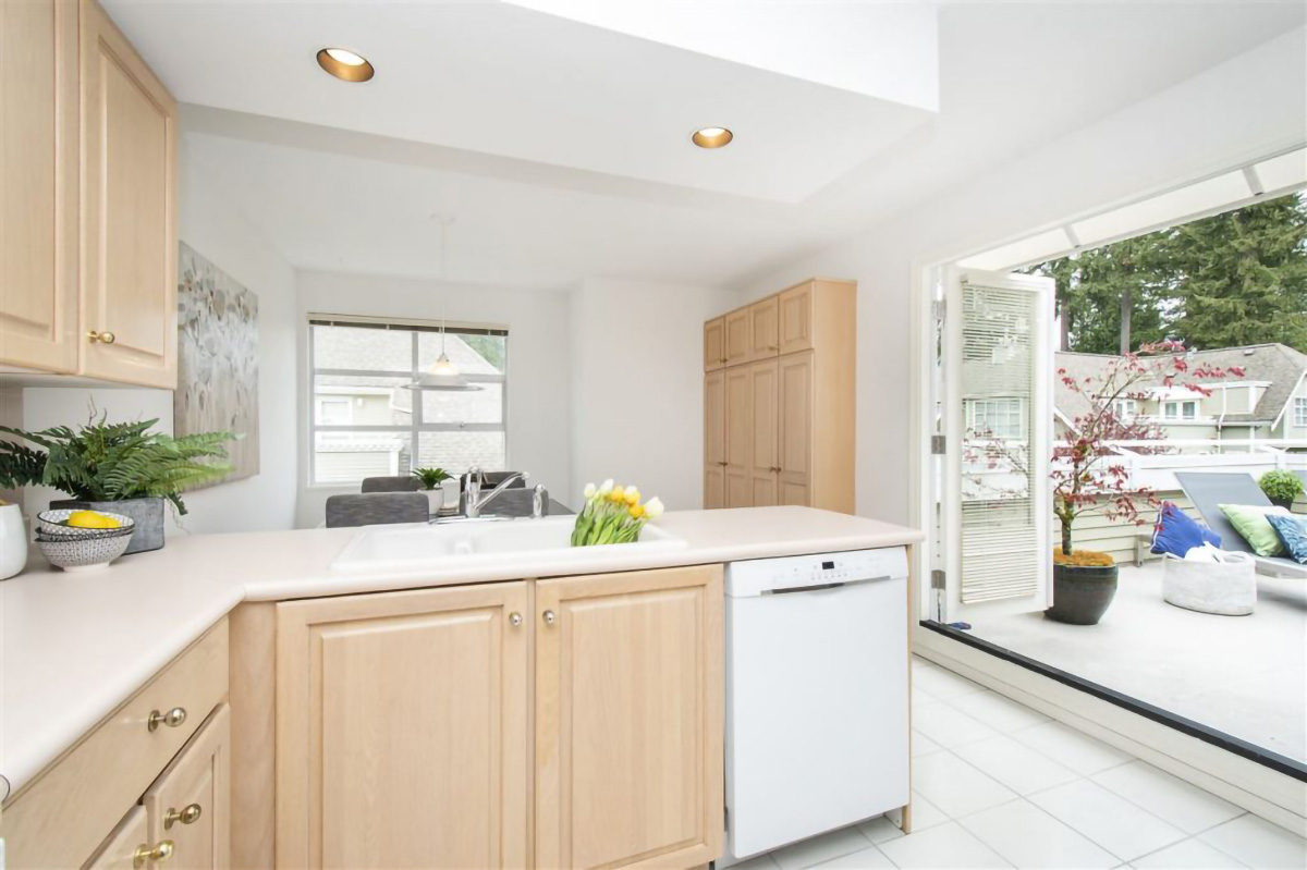 #304 - 3373 Capilano Crescent, North Vancouver 11