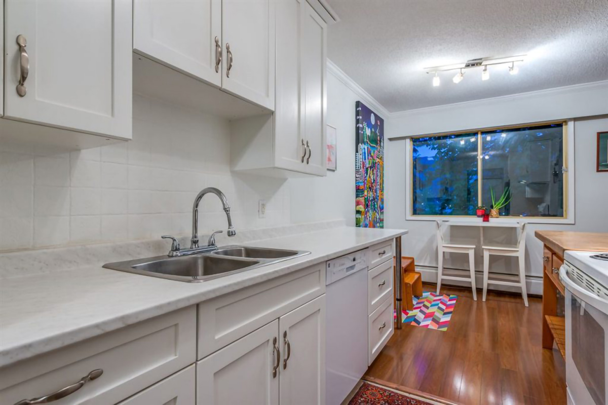 #306 - 235 E 13th St, North Vancouver 10