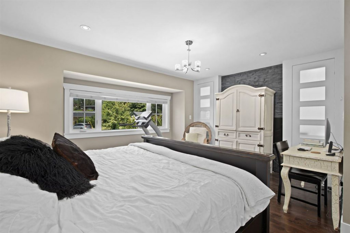 1225 Greenbriar Way, North Vancouver 13